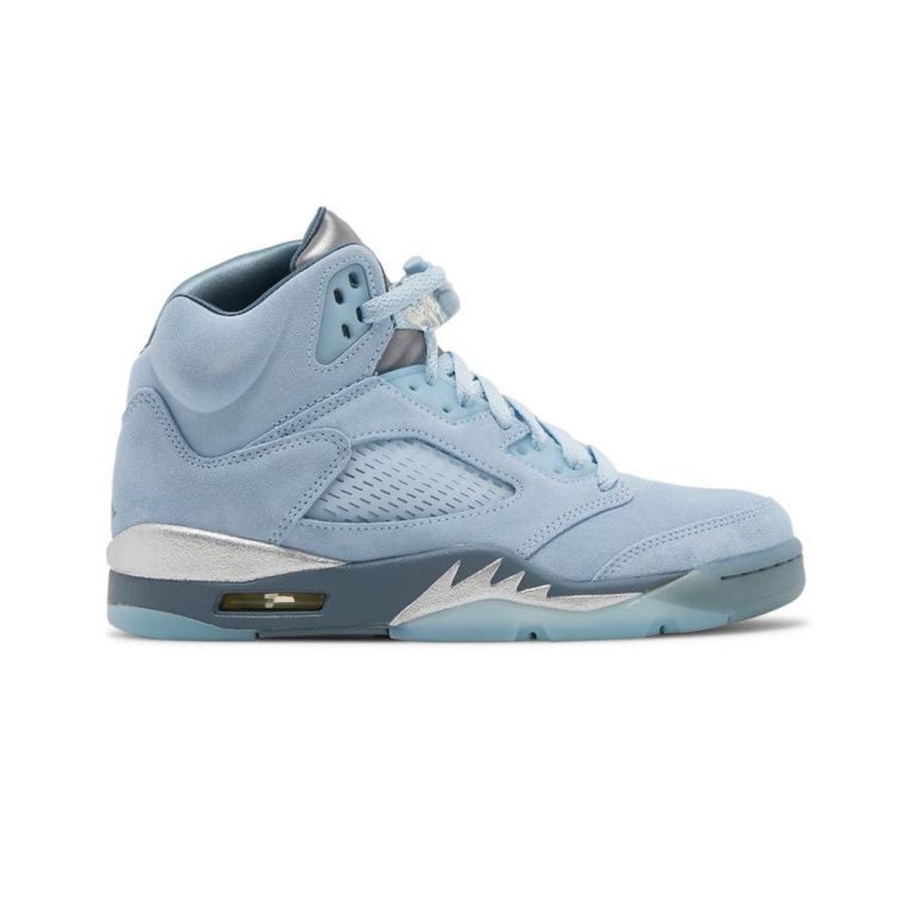 2021
Wmns Air Jordan 5 Retro 'Blue Bird'